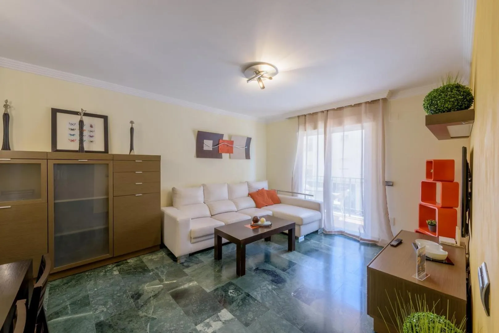 נרחה Apartamento Centrico Sibarys-3 Dormitorios