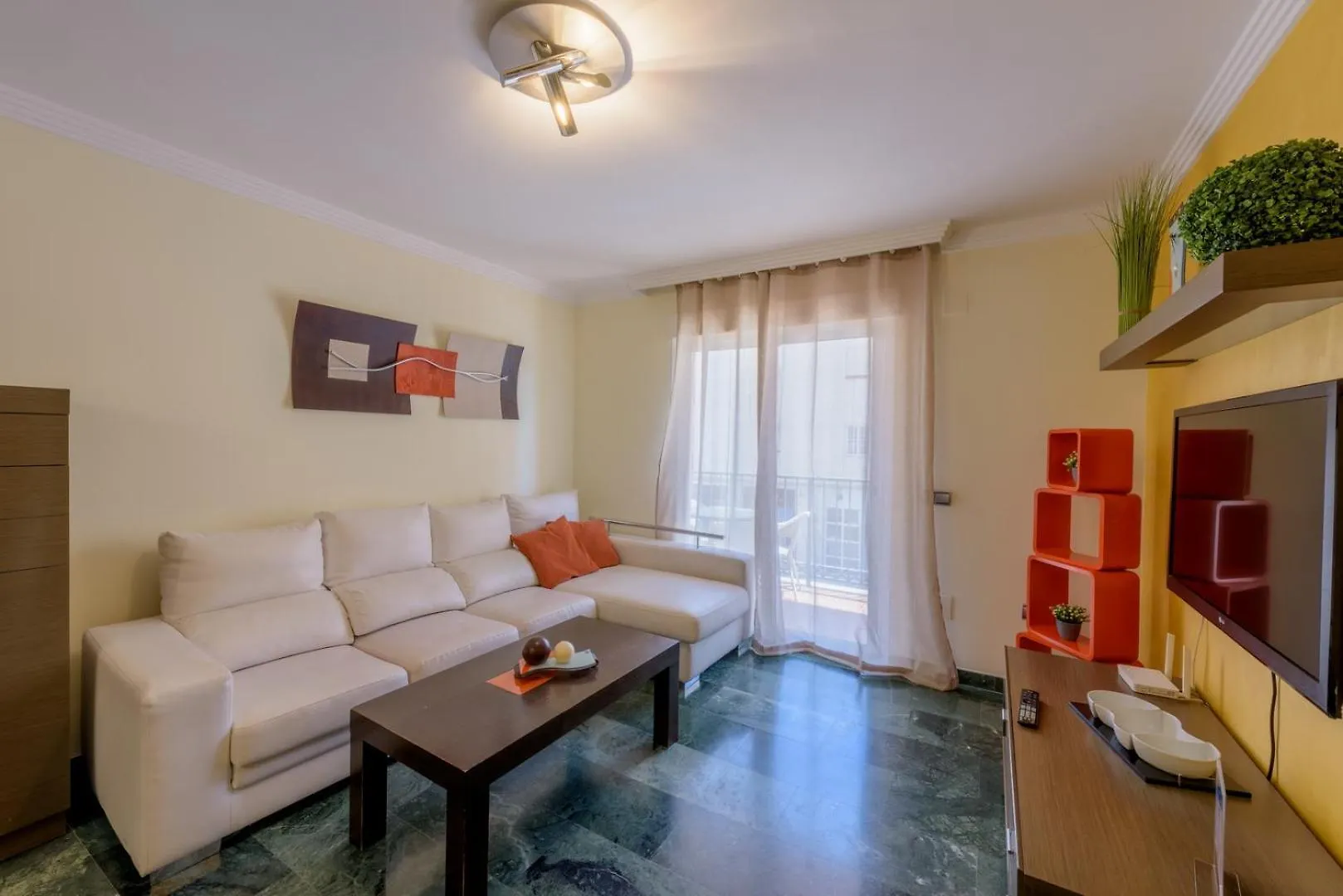 Apartamento Centrico Sibarys-3 Dormitorios Nerja Španělsko